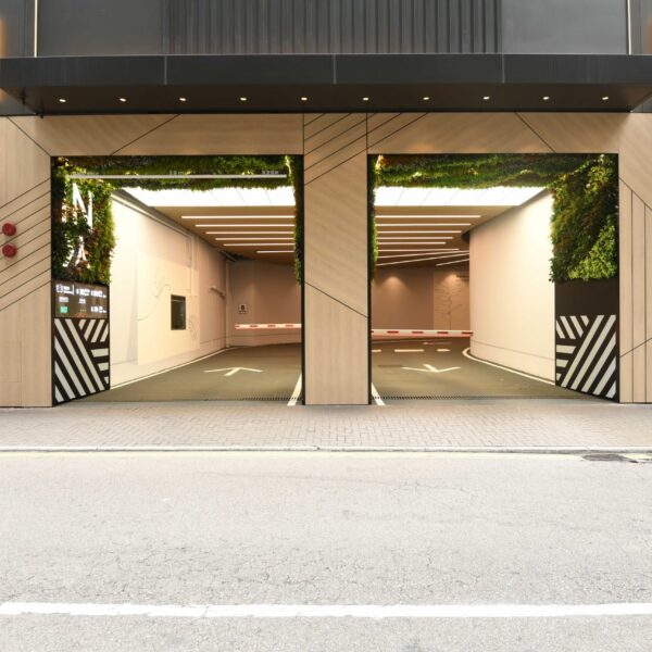 RENOVATION:AIA Tower, North Point